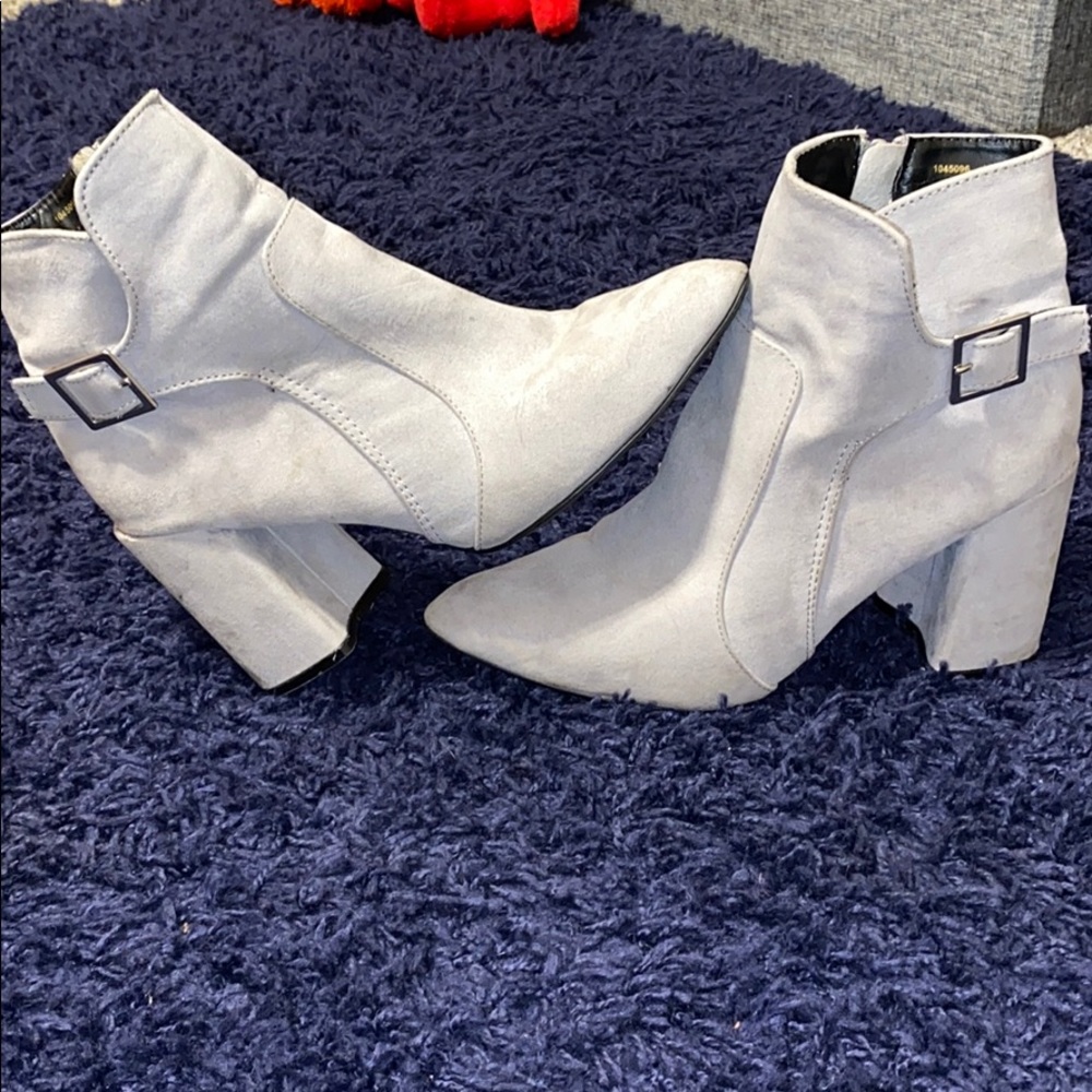 Grey boots
